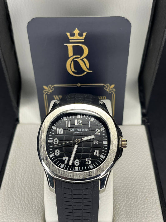 Patek Philippe Aquanaut – (Matte Black Dial)